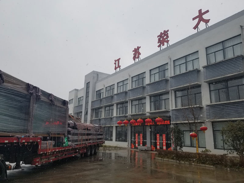  江蘇榮大第二批發(fā)往河南公交候車亭案例