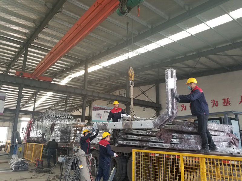 榮大發(fā)往河北第二批公交候車亭發(fā)貨記錄