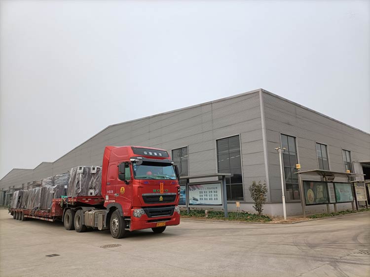 榮大候車亭供應安徽智能公交候車亭發(fā)貨